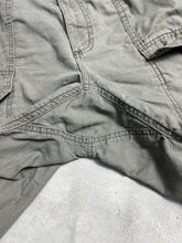 Load image into Gallery viewer, Vintage Wrangler Cargo Short Comfortable Jean JK411
