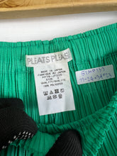 Load image into Gallery viewer, Pleats Please ISSEY MIYAKE Pant GTMP153
