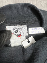 Load image into Gallery viewer, Vintage 90s Disney Minnie Mouse L/S Tee GTME613
