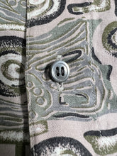 Load image into Gallery viewer, Vintage Kansai Man Printed Art Button Up Shirt (M) JKA033
