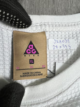 Load image into Gallery viewer, NIKE ACG Waffle Top L/S Tee (XL) JKA031
