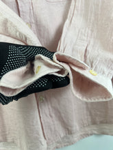Load image into Gallery viewer, Gianni Valentino Buttons Up Shirt (M) GTMP054
