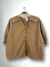 Load image into Gallery viewer, Niko and... Buttons Up Shirt (L) GTMP048
