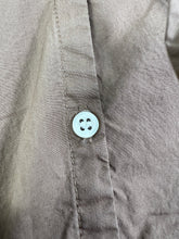 Load image into Gallery viewer, Niko and... Buttons Up Shirt (L) GTMP048
