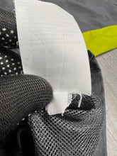Load image into Gallery viewer, NIKE Y2K Windbreaker Jacket (L) JKA056
