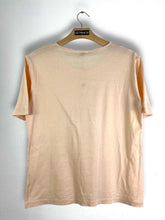 Load image into Gallery viewer, Vintage Burberrys' Checker Pattern Tee (M) GTMP327
