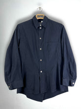 Load image into Gallery viewer, Yohji Yamamoto Button Up Shirt (S) GTMP317
