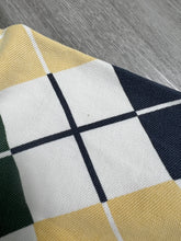 Load image into Gallery viewer, Vintage Tommy Hilfiger Argyle Pattern Polo Shirt (M) JK955
