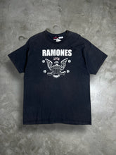 Load image into Gallery viewer, Vintage Ramones Legendary Punk Rock Band Tee (XL) GTME277
