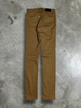 Load image into Gallery viewer, Burberry London Oakland Jean GTMPT363
