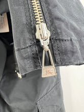 Load image into Gallery viewer, BURBERRY London Blue Label Cargo Pant GTMP063
