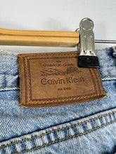 Load image into Gallery viewer, Vintage Calvin Klein Loose Fit Denim GTMP062
