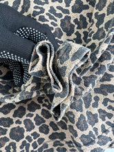 Load image into Gallery viewer, Trend Y2K Style Leopard Print Cropped L/S Tee GTMP085
