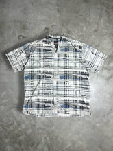 Load image into Gallery viewer, Vintage FUBU Y2K Plaid Shirt (XL) JKA072
