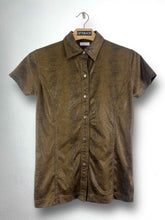 Load image into Gallery viewer, REVLON Y2K Faux Snakeskin Buttons Up Shirt (M) GTMP084
