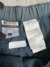Load image into Gallery viewer, Columbia Titanium Blue Houndstooth Short JKA066
