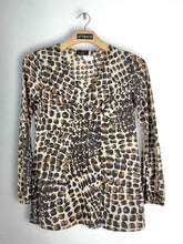 Load image into Gallery viewer, Evex Y2K V-Neck Animal Printed L/S Blouse (40) GTMP347

