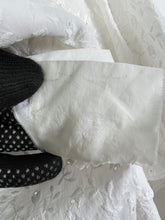 Load image into Gallery viewer, 10 Corso Como tao COMME des GARÇONS Embroidery Shirt (S) GTMP341
