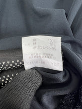 Load image into Gallery viewer, BURBERRY London V-Neck Tee (2) GTMP340
