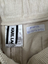 Load image into Gallery viewer, Karl Lagerfeld Wide-Leg Corduroy Pant GTMP331
