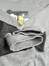 Load image into Gallery viewer, Vintage Mickey &amp; Pluto Graphic Sweatshirt JKA111
