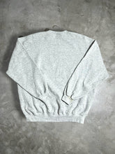 Load image into Gallery viewer, Vintage Mickey &amp; Pluto Graphic Sweatshirt JKA111

