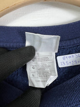 Load image into Gallery viewer, Vintage DISNEY Magical Gatherings Sweatshirt (L) GTMP369
