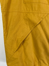 Load image into Gallery viewer, Vintage BURBERRYS' Utility Vest GTMP368
