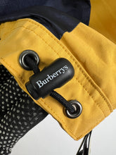 Load image into Gallery viewer, Vintage BURBERRYS' Utility Vest GTMP368
