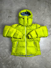 Load image into Gallery viewer, Marmot Women&#39;s Embroidery Down Jacket (M) JKA147

