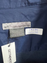 Load image into Gallery viewer, Vintage Y2K NIKE Windbreaker Jacket (XL) JKA194
