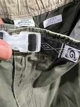 Load image into Gallery viewer, PIKO Hawaiian Cargo Short JKA187
