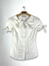 Load image into Gallery viewer, R.E.D. Valentino Ribbon Shirt (40) GTMP197
