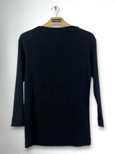 Load image into Gallery viewer, Plantation ISSEY MIYAKE Pleated L/S Tee (M) GTMP194
