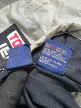 Load image into Gallery viewer, Vintage Tommy Jeans Spell Out Windbreaker Jacket (L) JKA198
