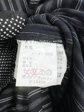 Load image into Gallery viewer, COMME des GARÇONS robe de chambre Striped Sleeveless Blouse GTMP101
