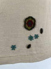 Load image into Gallery viewer, Jocomomola Embroidery Floral Knit Blouse (40) GTMP215
