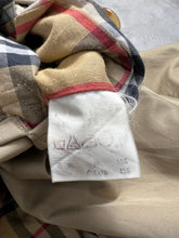 Load image into Gallery viewer, Vintage Burberry&#39;s Nova Check Trench Coat (L) GTMPT575
