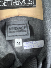 Load image into Gallery viewer, VERSACE Jeans Signature Button-Up Shirt (M) GTMP224
