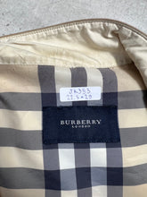 Load image into Gallery viewer, Burberry London Lined Polyester Vest (M) JK353
