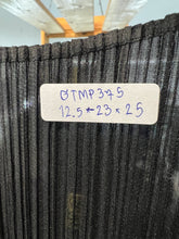 Load image into Gallery viewer, Pleats Please ISSEY MIYAKE Sleeveless Blouse (4) GTMP375
