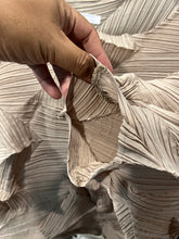 Load image into Gallery viewer, Pleats Please ISSEY MIYAKE Diamond Pleat Fold Blouse GTMP374
