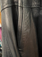 Load image into Gallery viewer, ISSEY MIYAKE Black Faux Leather Mini Skirt GTMP373
