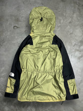 Load image into Gallery viewer, The North Face Gore-Tex Women Nylon Jacket (M) JK476
