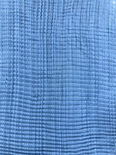 Load image into Gallery viewer, ISSEY MIYAKE Pleated Sleeveless Blouse (M) GTMP236
