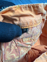 Load image into Gallery viewer, Napapijri Geographic Cargo Short JK865
