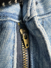 Load image into Gallery viewer, LE JEAN DE MARITHÉ FRANÇOIS GIRBAUD Denim Short JK864
