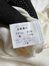 Load image into Gallery viewer, Vintage Chivas Regal Embroidery Logo Sweatshirt (L) JKA244
