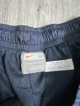 Load image into Gallery viewer, Vintage NIKE Y2K Nylon Jogger Pant JK997
