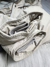 Load image into Gallery viewer, Vintage L.L.Bean Women&#39;s Down Filled Parka (S) JKA259
